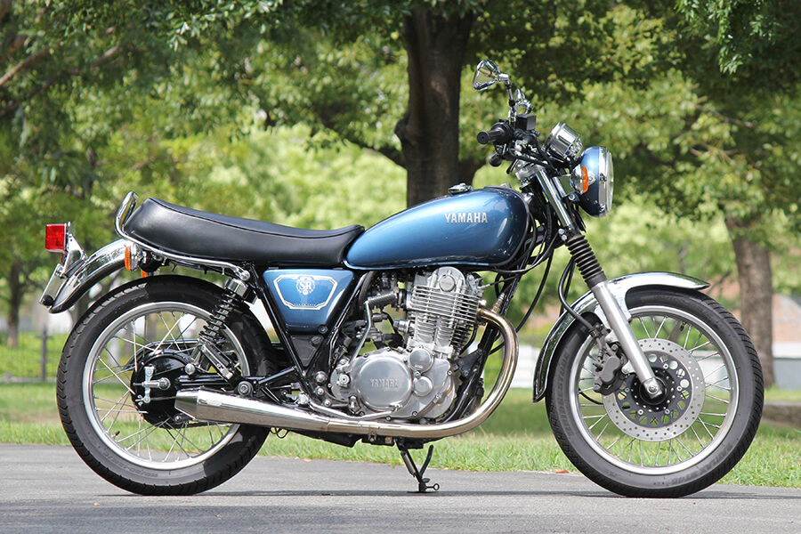 メール便不可】 sr400 シート タックロール ヤマハ aob.adv.br